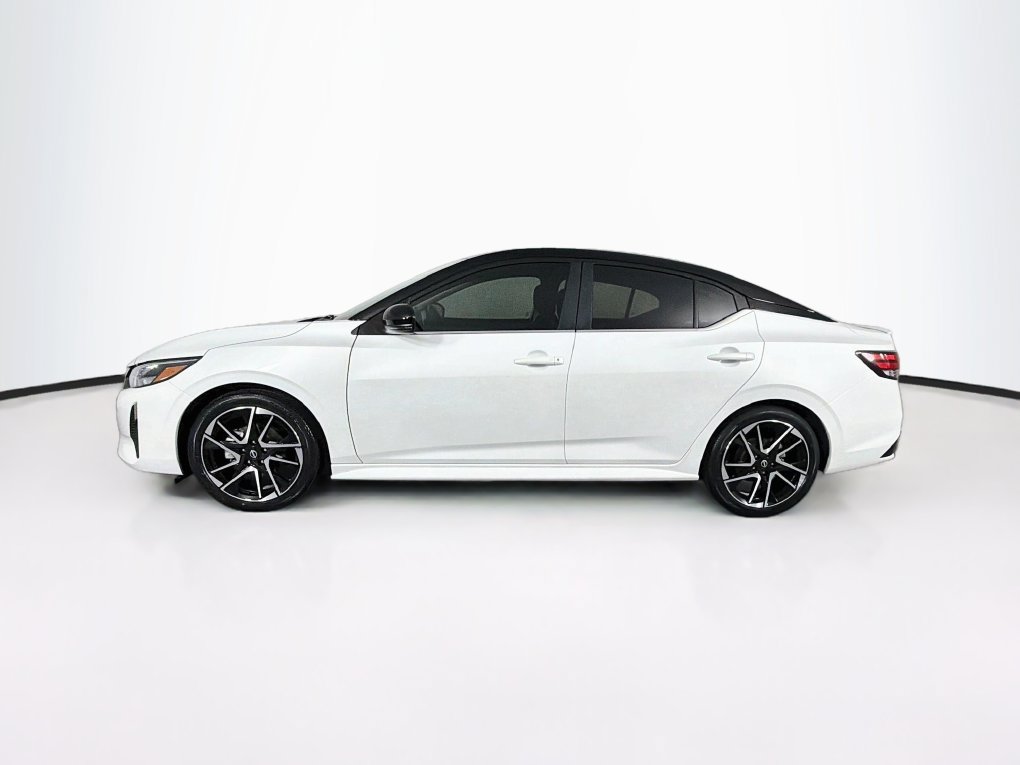 Used 2024 Nissan Sentra SR FWD image 6