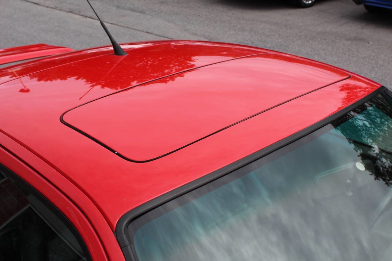 Used 1995 Porsche 928 GTS RWD image 17