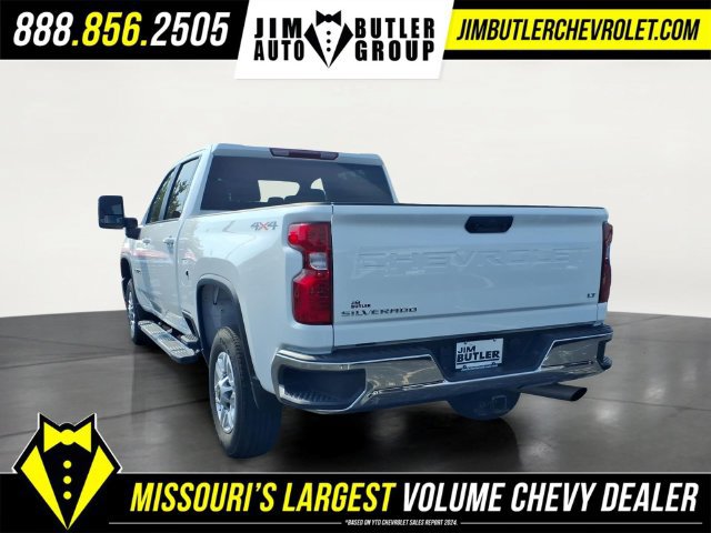 Used 2025 Chevrolet Silverado 2500 LT w/ Convenience Package AWD/4WD image 2