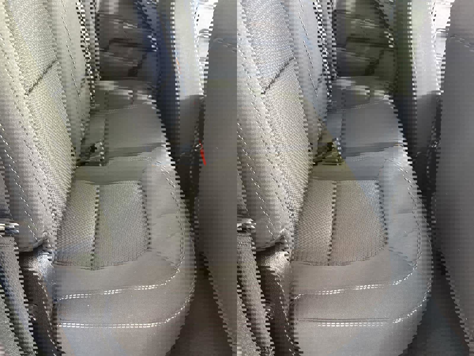 Used 2022 Chevrolet Colorado LT w/ LT Convenience Package image 15