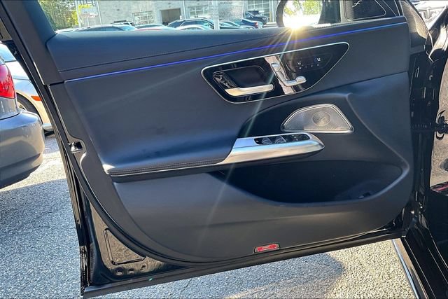 Certified 2024 Mercedes-Benz E 350 4MATIC Sedan w/ Multicontour Seating Package image 18