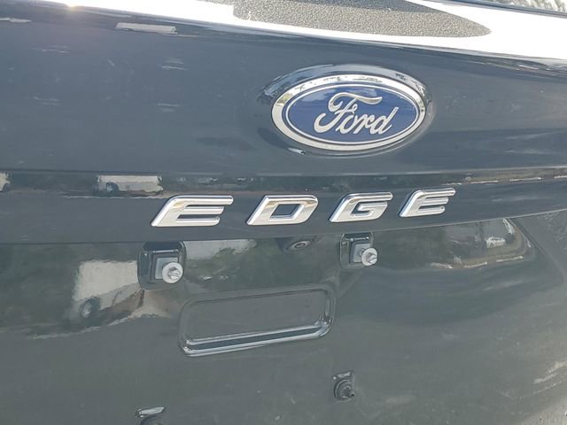 Used 2023 Ford Edge SE image 9