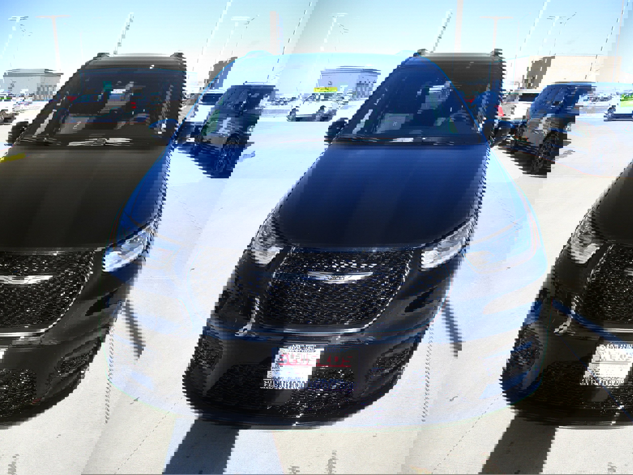 New 2026 Chrysler Pacifica Select w/ S Appearance Package image 10