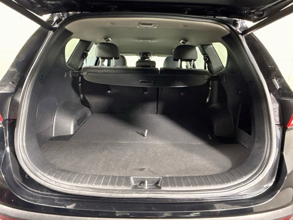 Used 2023 Hyundai Santa Fe SEL AWD/4WD image 34