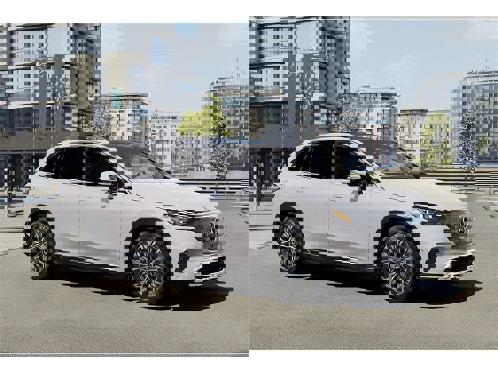 New 2025 Mercedes-Benz EQE 350+ 4MATIC SUV image 12