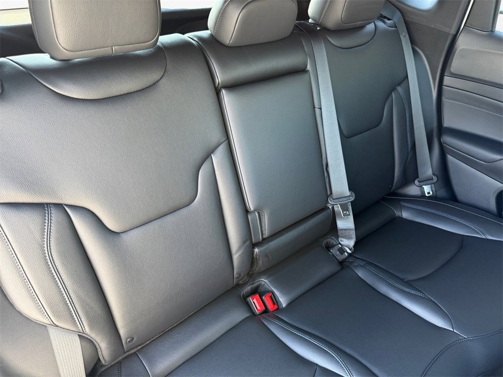 New 2026 Jeep Compass Limited image 16