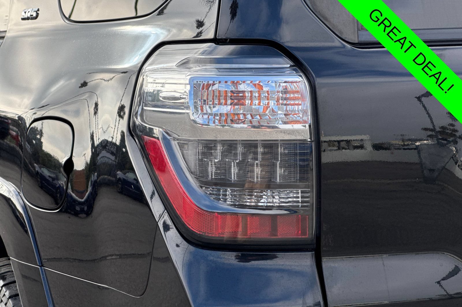 Certified 2019 Toyota 4Runner SR5 Premium AWD/4WD image 27