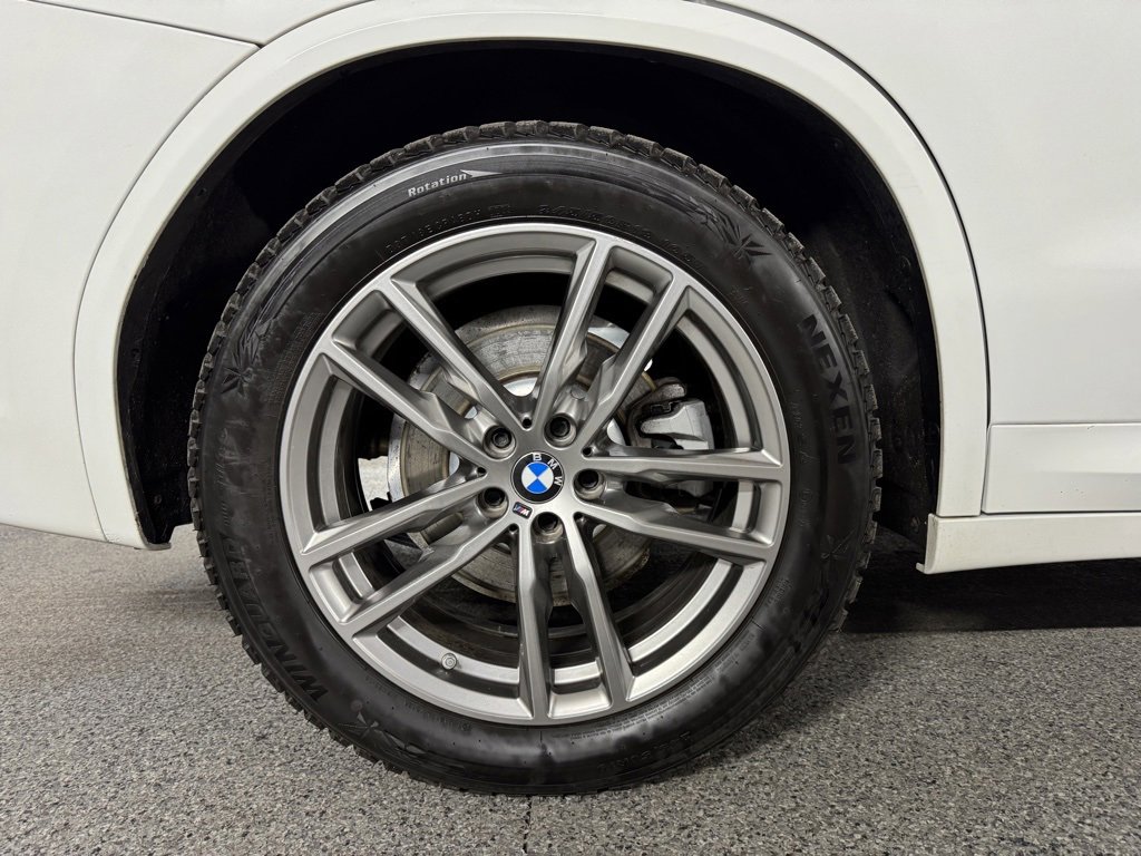 Used 2021 BMW X3 xDrive30e w/ Executive Package image 9