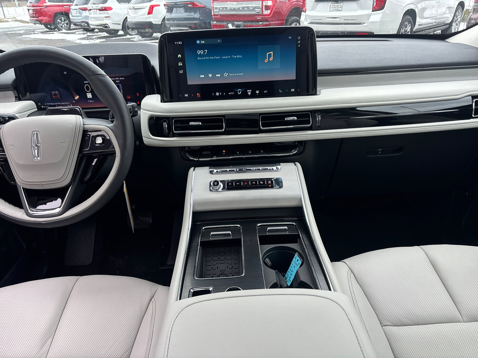 New 2026 Lincoln Aviator Reserve AWD/4WD image 29