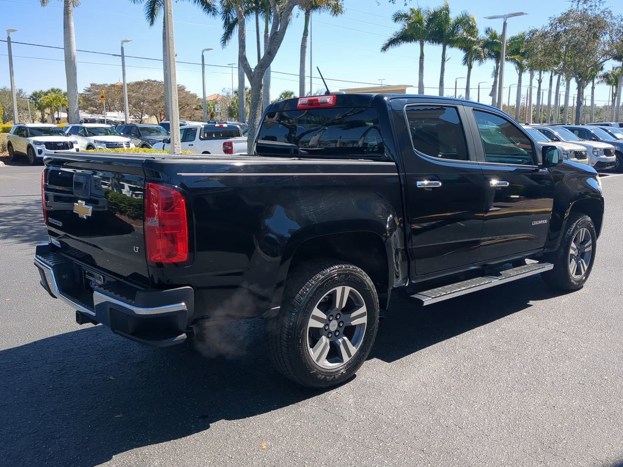 Used 2015 Chevrolet Colorado LT w/ Luxury Package image 4