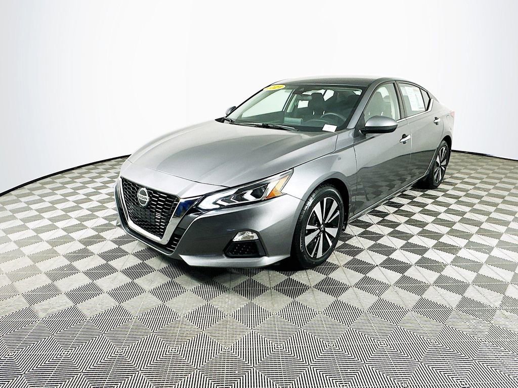 Used 2021 Nissan Altima 2.5 SV image 5