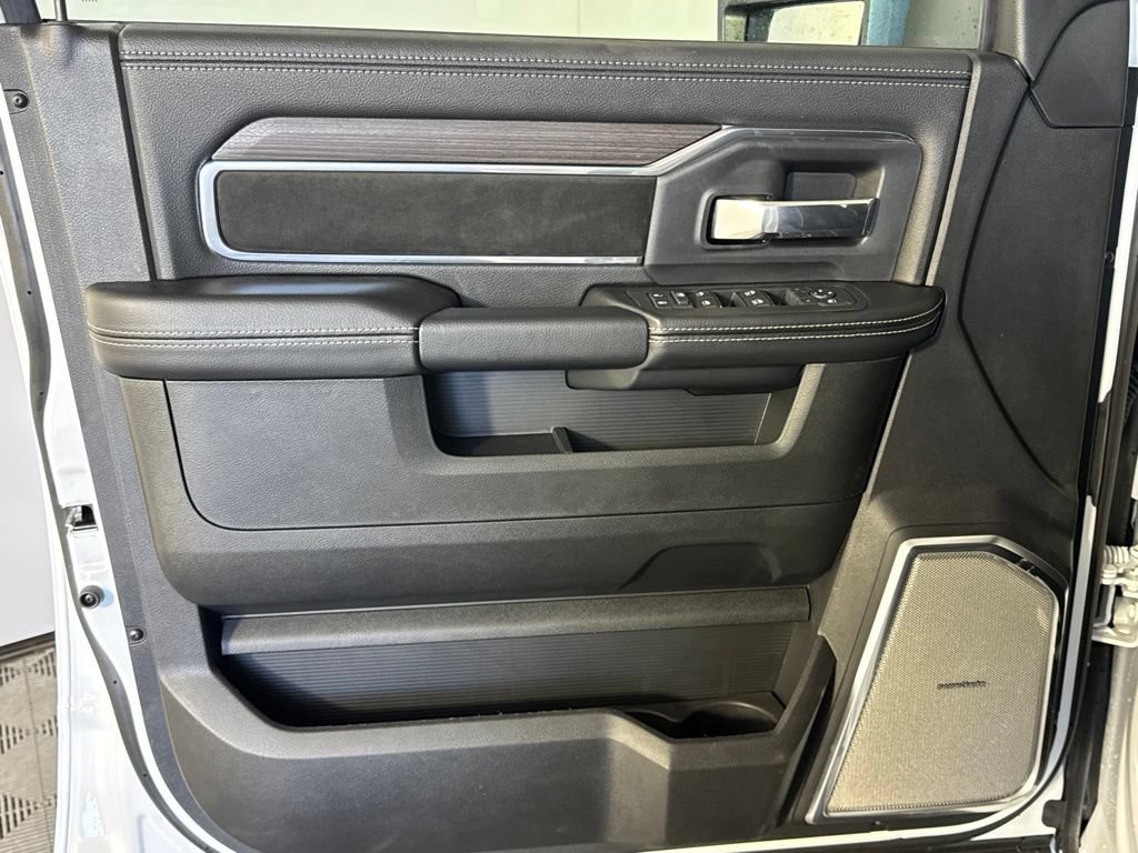 New 2027 RAM 5500 4x4 Crew Cab w/ Laramie Trim Package image 30