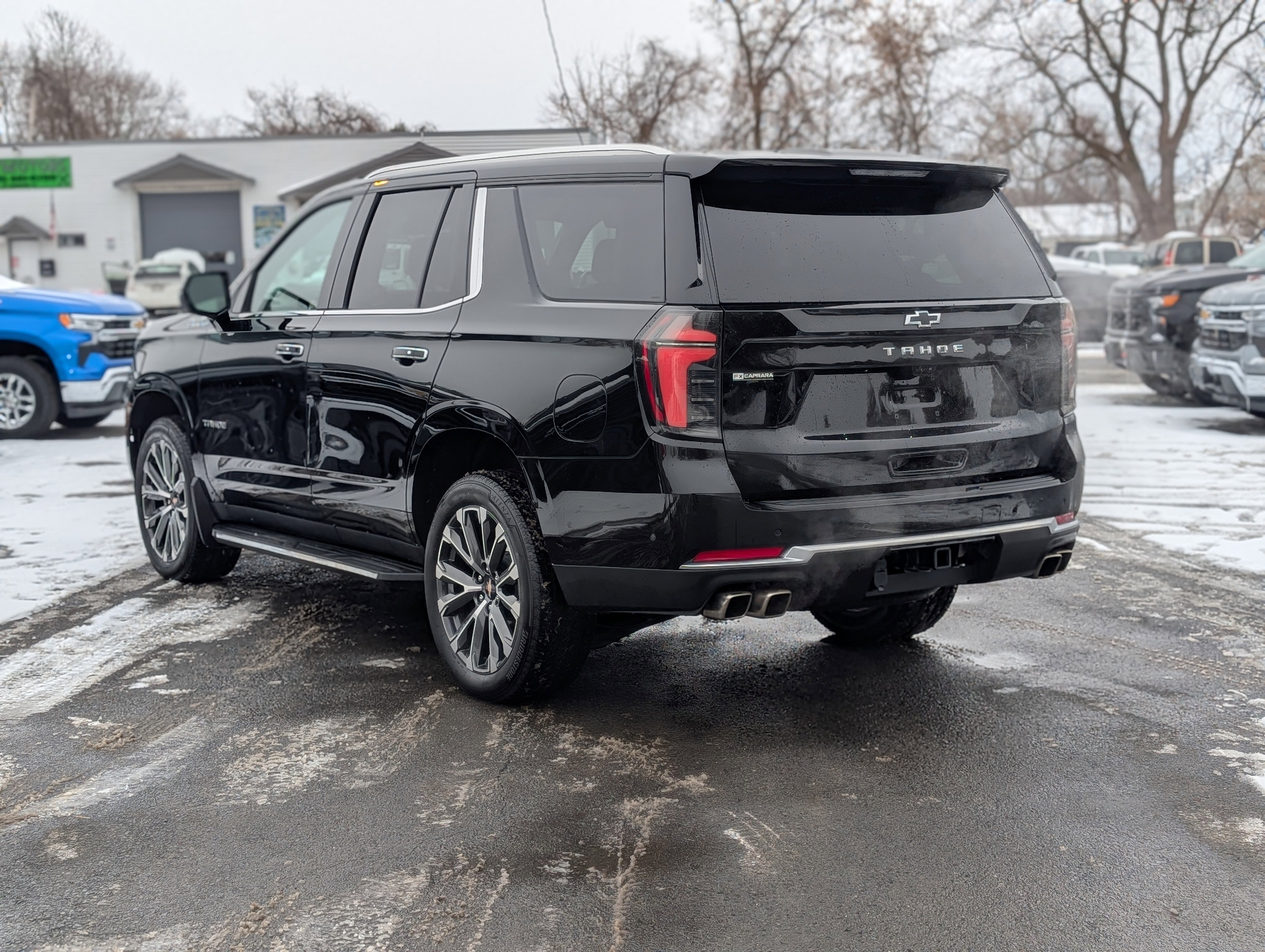Used 2025 Chevrolet Tahoe High Country image 11
