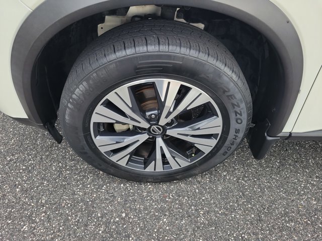 Used 2021 Nissan Rogue SV FWD image 5