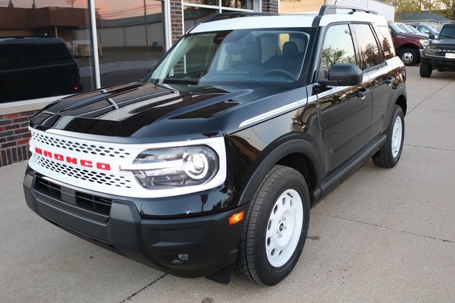 New 2025 Ford Bronco Sport Heritage w/ Convenience Package image 4