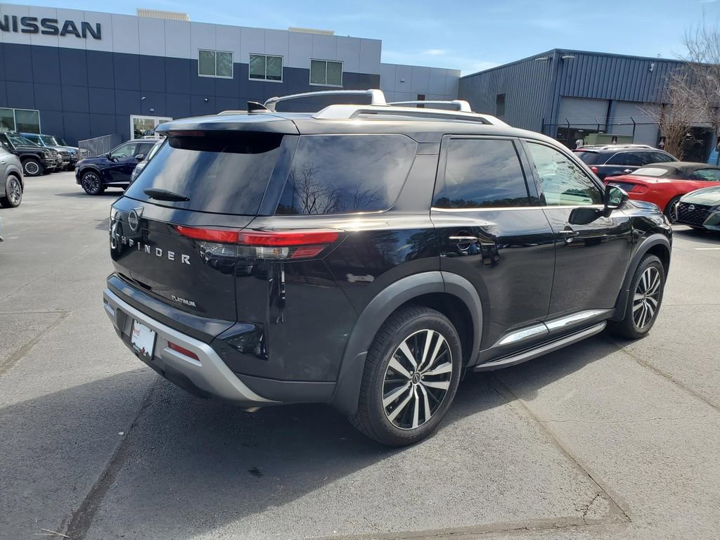 Certified 2024 Nissan Pathfinder Platinum w/ Cargo Package image 4