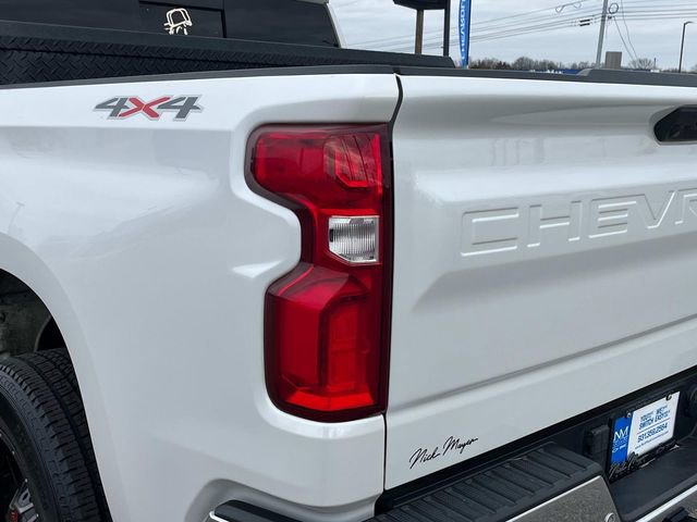 Used 2022 Chevrolet Silverado 1500 LTZ w/ LTZ Premium Package image 14