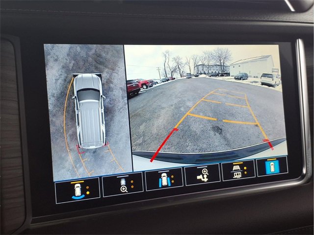 Certified 2021 GMC Yukon Denali w/ Denali Premium Package image 9