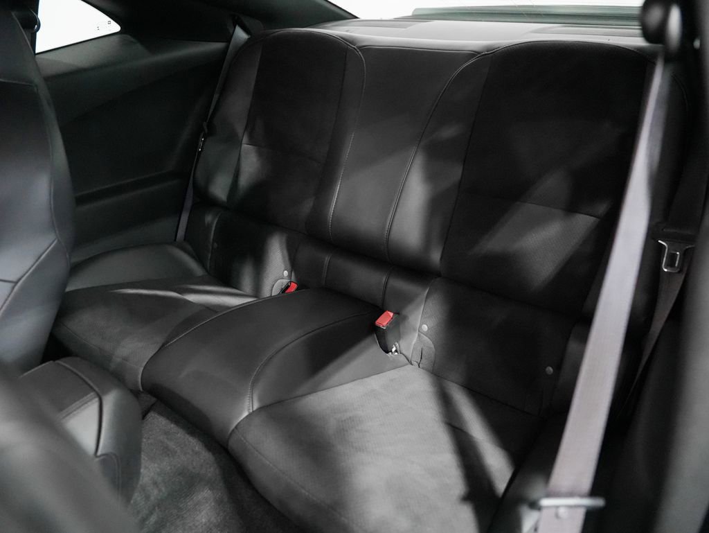 Used 2015 Chevrolet Camaro Z/28 RWD image 23
