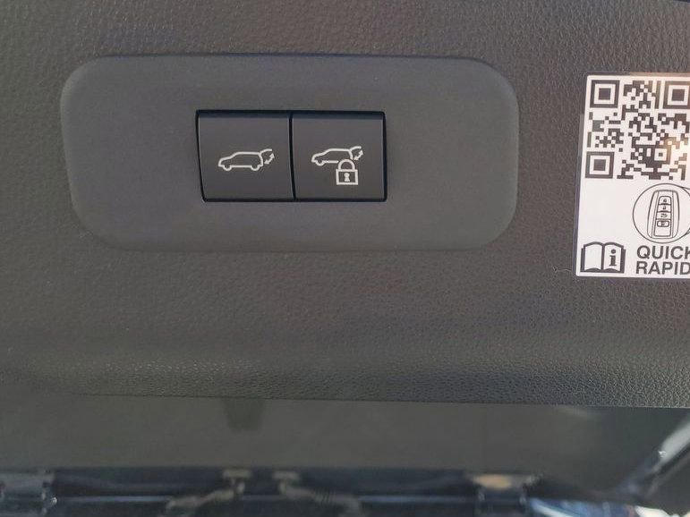 New 2025 Toyota Crown Signia image 32