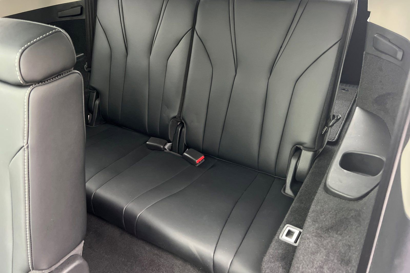 Used 2023 Acura MDX FWD w/ Technology Package image 16