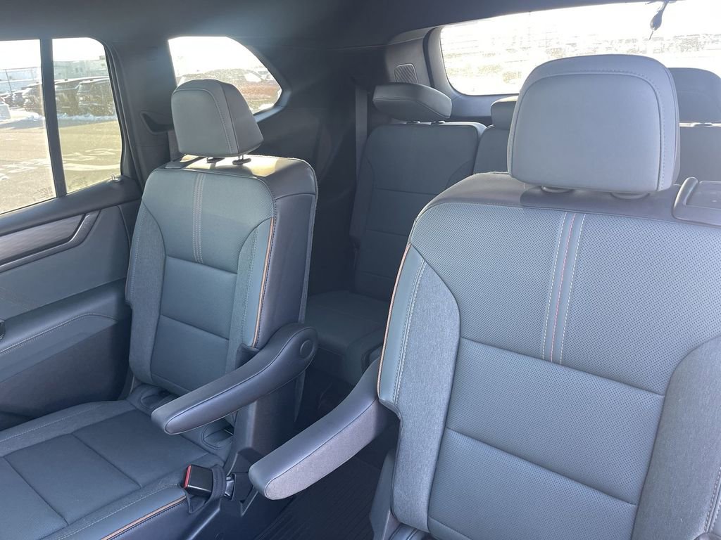 Used 2024 GMC Acadia AT4 w/ LPO, Floor Liner Package image 36