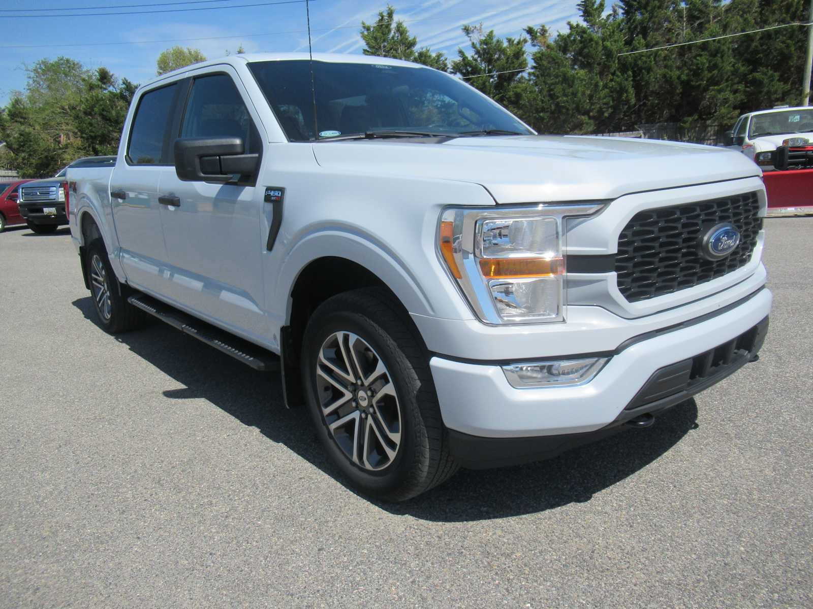 Used 2022 Ford F150 XL w/ STX Appearance Package image 3