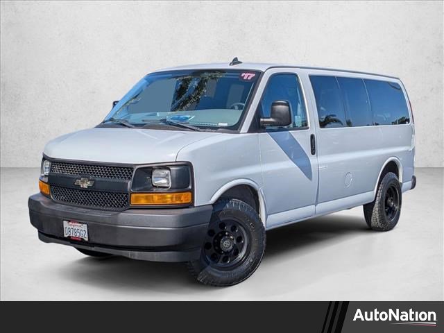 Used 2017 Chevrolet Express 2500 LS image 1