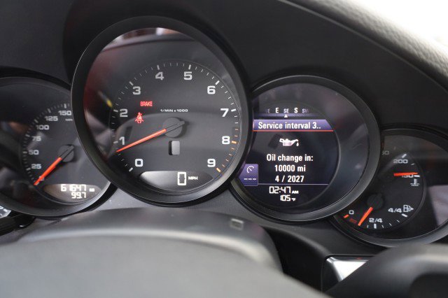 Used 2015 Porsche 911 Carrera RWD image 31