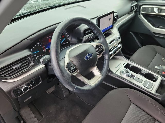 Certified 2023 Ford Explorer XLT RWD image 17