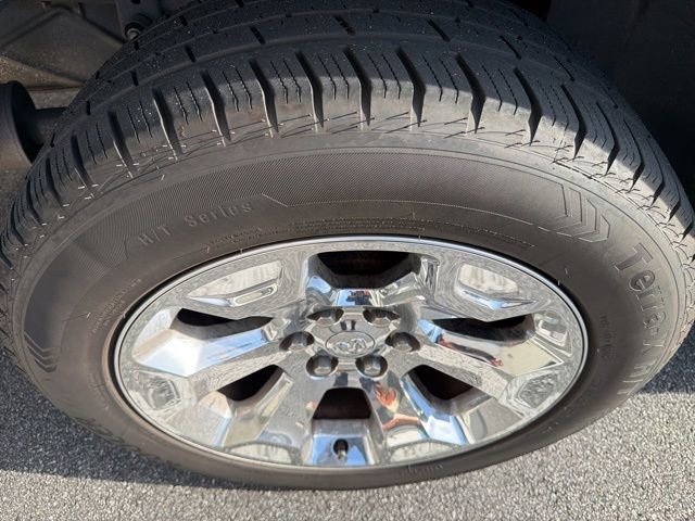 Used 2021 RAM 1500 Big Horn w/ Trailer Tow Group AWD/4WD image 8
