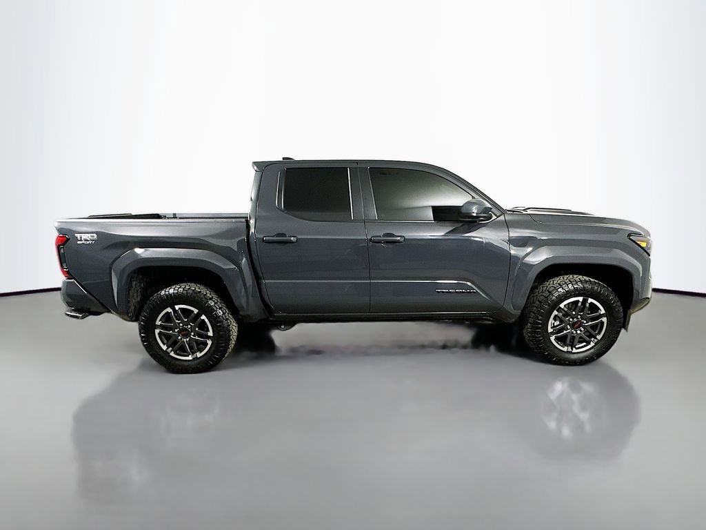 Used 2025 Toyota Tacoma TRD Sport image 7