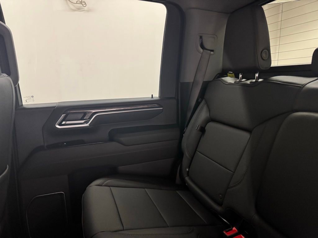 New 2025 Chevrolet Silverado 2500 LTZ w/ LTZ Convenience Package image 32