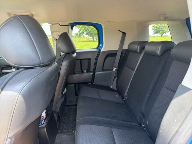 Used 2007 Toyota FJ Cruiser 4WD image 9