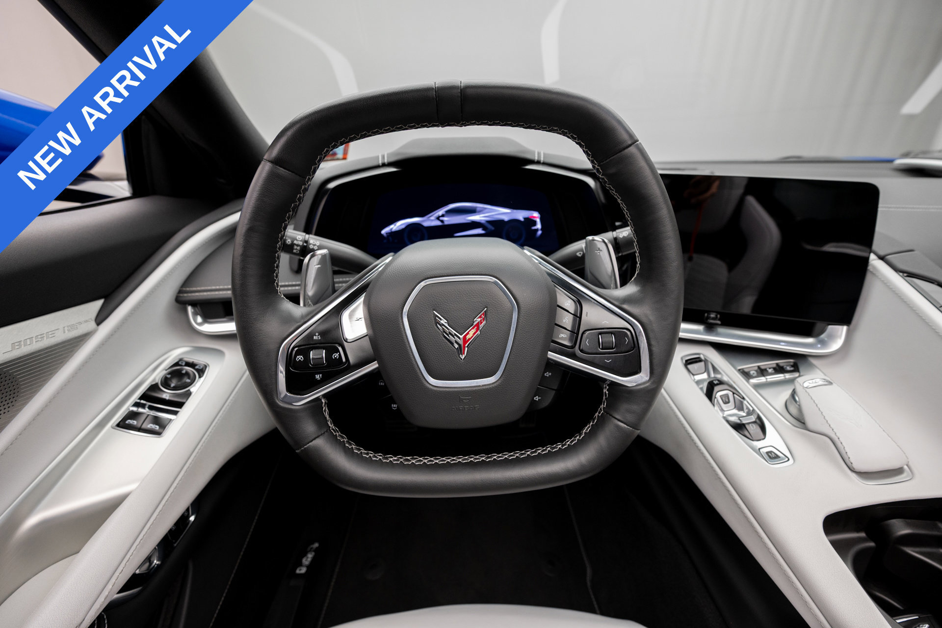 Used 2020 Chevrolet Corvette Stingray Preferred Cpe w/ 2LT Preferred Equipment Group RWD image 11