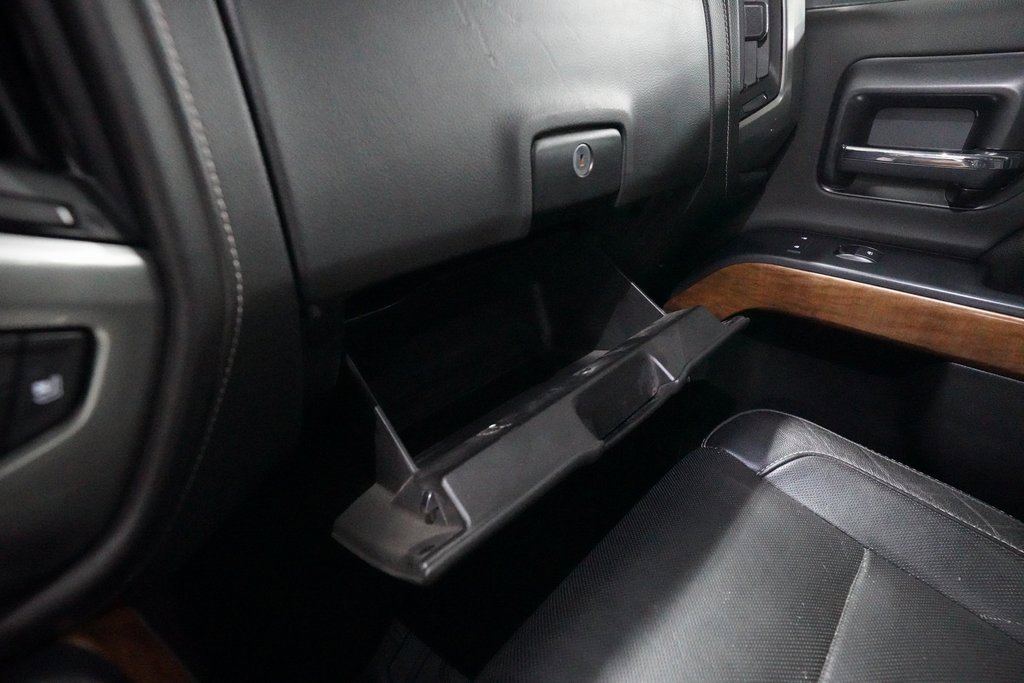 Used 2019 Chevrolet Silverado 2500 LTZ w/ Duramax Plus Package image 28