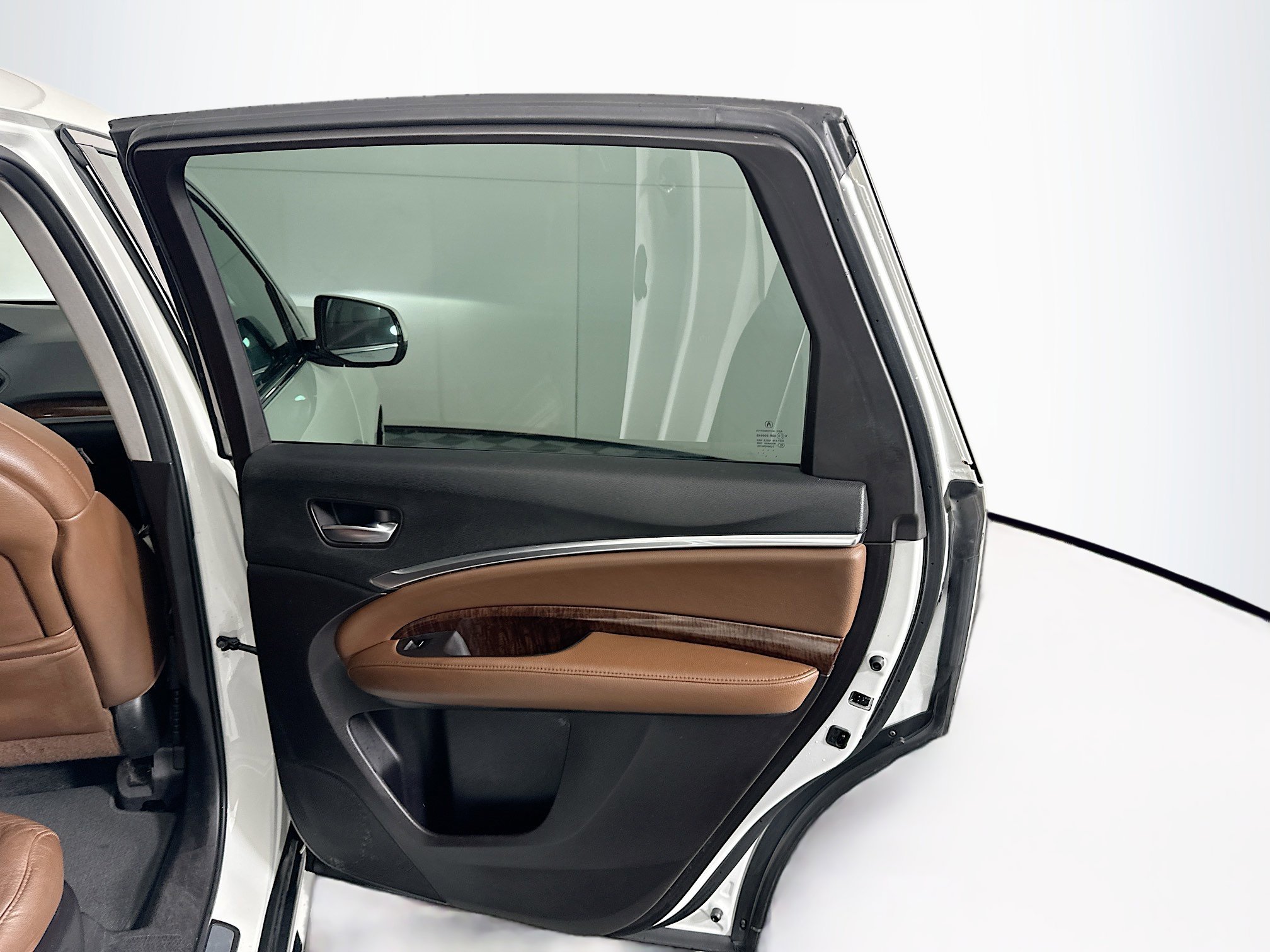 Used 2018 Acura MDX FWD w/ Technology Package image 32