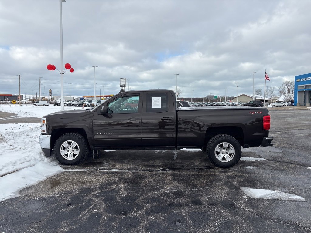 Used 2019 Chevrolet Silverado 1500 LT image 2