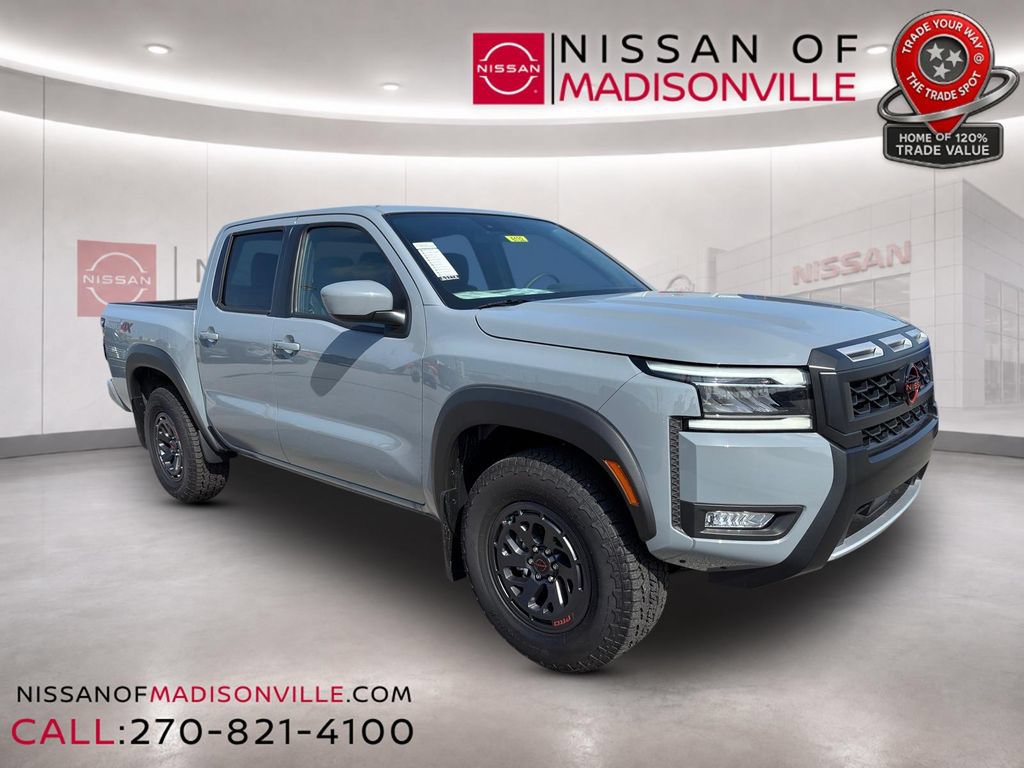 New 2025 Nissan Frontier PRO-4X w/ Interior Protection Package