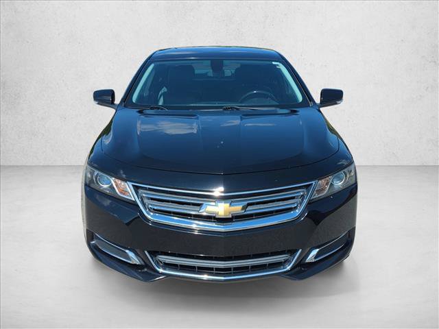 Used 2016 Chevrolet Impala LT FWD image 2