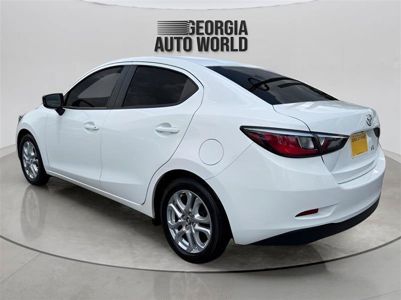 Used 2017 Toyota Yaris iA FWD image 9
