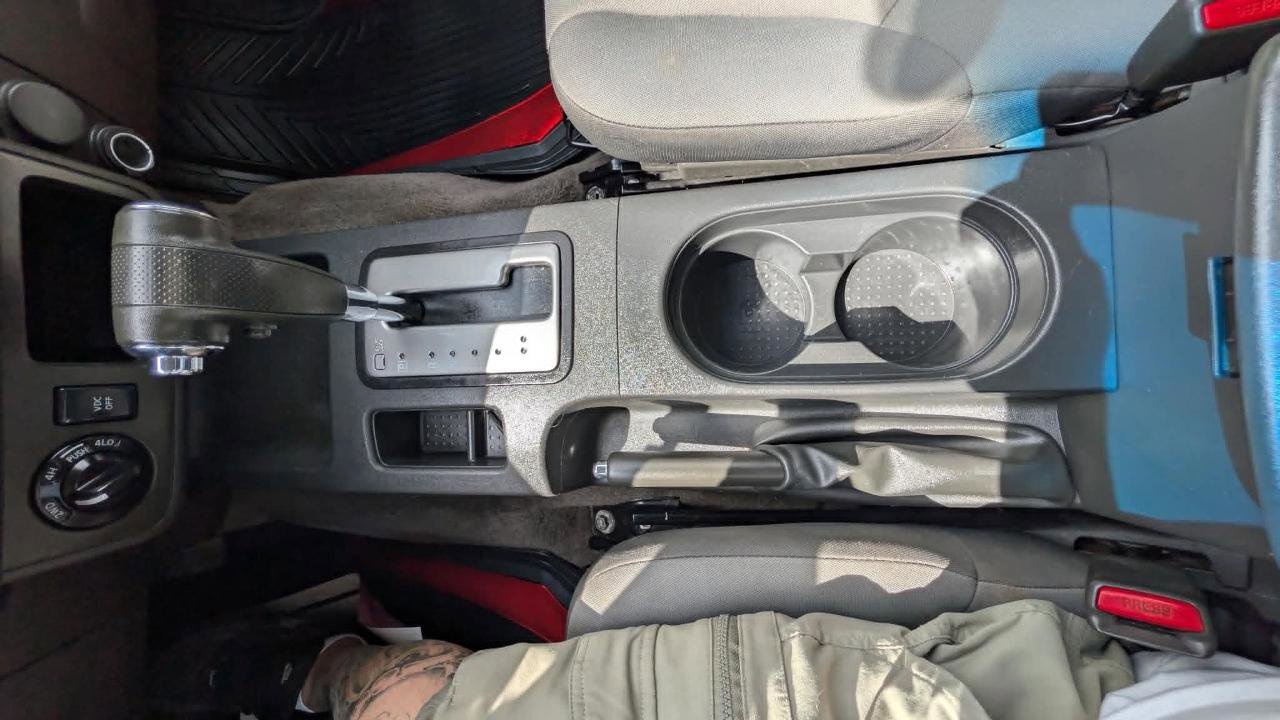 Used 2011 Nissan Xterra S AWD/4WD image 17