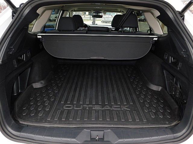 Used 2022 Subaru Outback Onyx Edition XT image 19