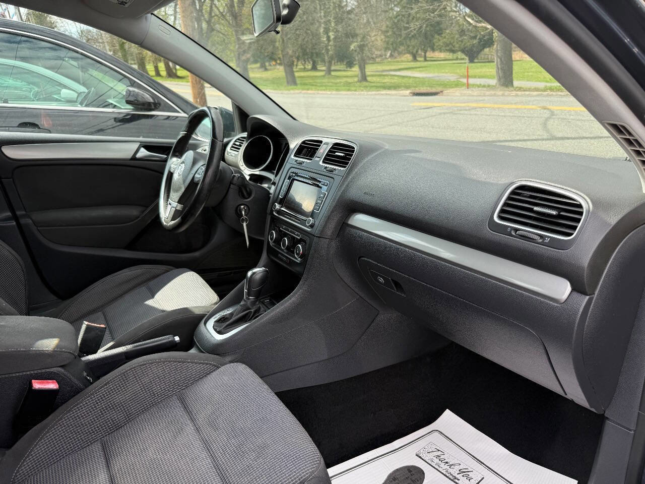 Used 2014 Volkswagen Golf TDI image 12