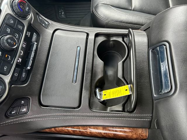 Used 2020 Chevrolet Tahoe Premier w/ Premier 6.2L Value Package AWD/4WD image 31