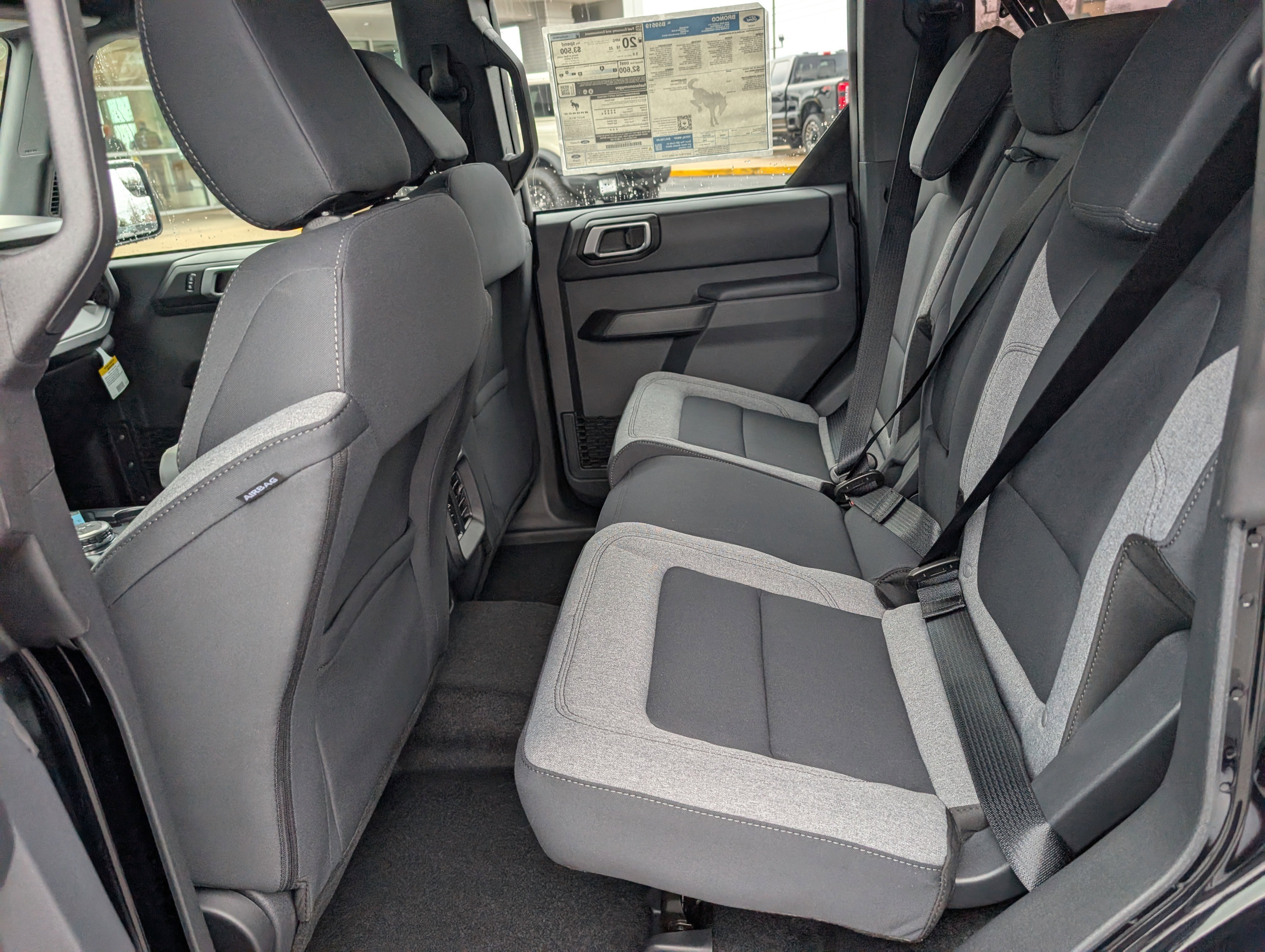 New 2025 Ford Bronco 4-Door image 15