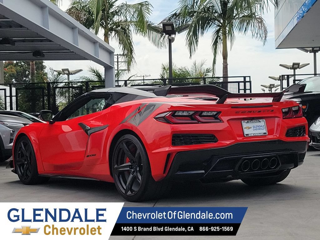Used 2024 Chevrolet Corvette Z06 w/ Z07 Performance Package RWD image 14