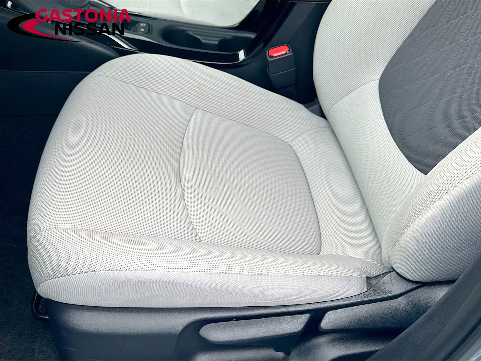 Used 2022 Toyota Corolla LE image 23