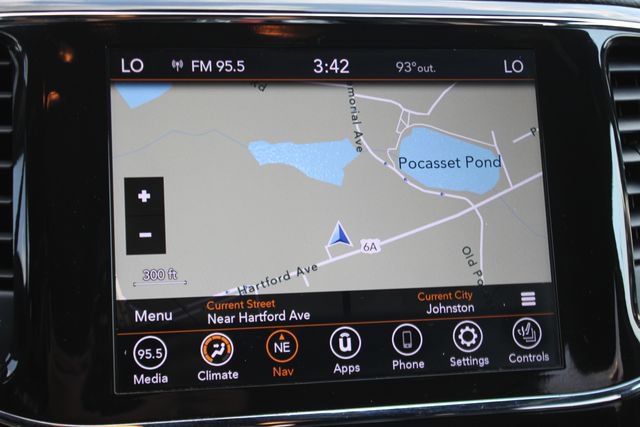 Used 2021 Jeep Grand Cherokee Limited AWD/4WD image 5
