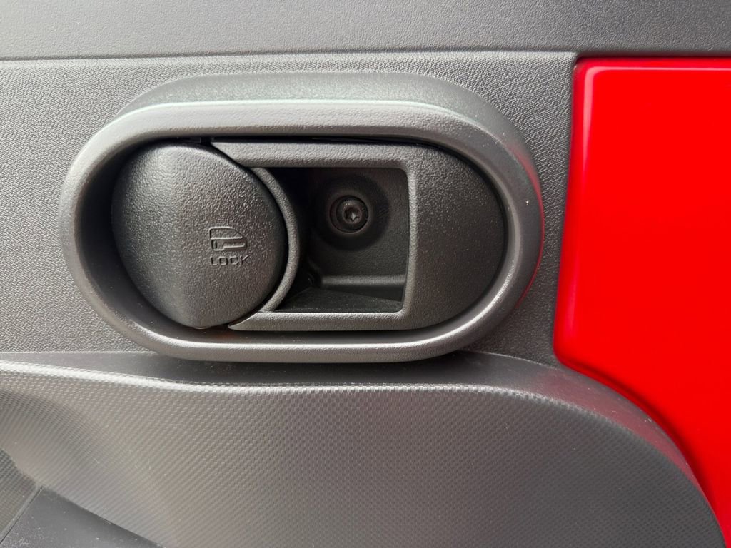 Used 2009 Jeep Wrangler X image 23